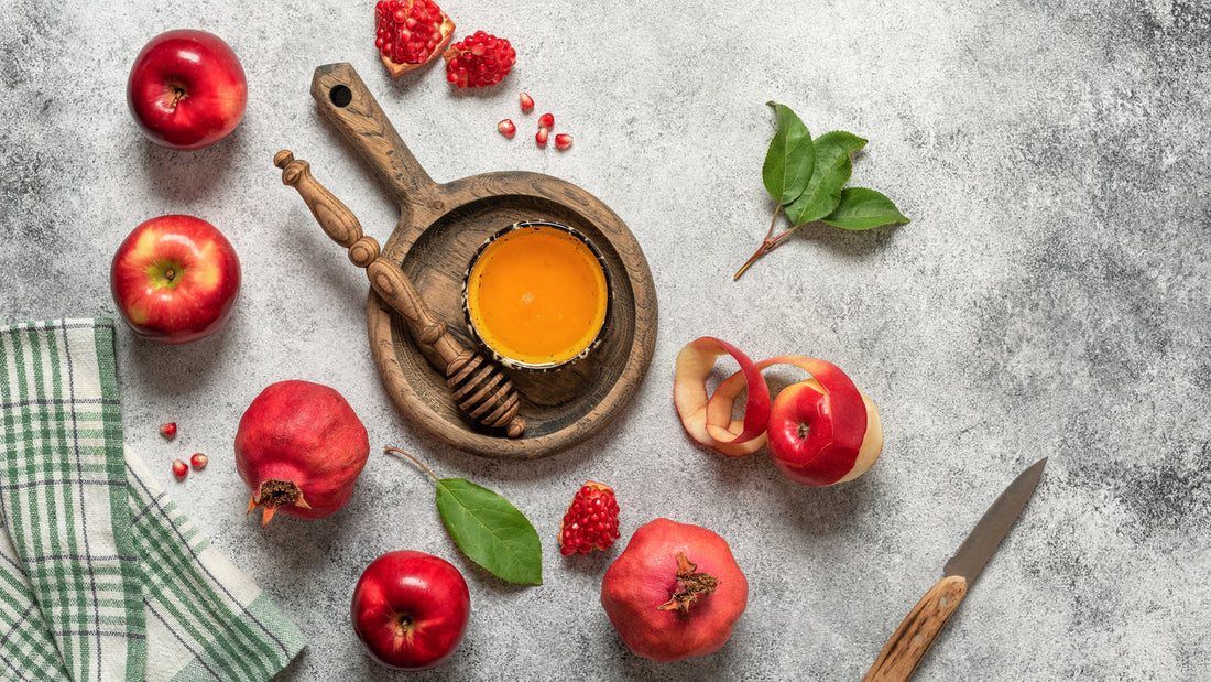 Honey at Rosh Hashanah: The Sweet Symbol of the Jewish New Year